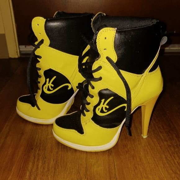 HC High Heel Sneakers Shoes - HC High Heel Sneakers Hot Chick Heels Sneaker Statement Shoes Black & Ye…